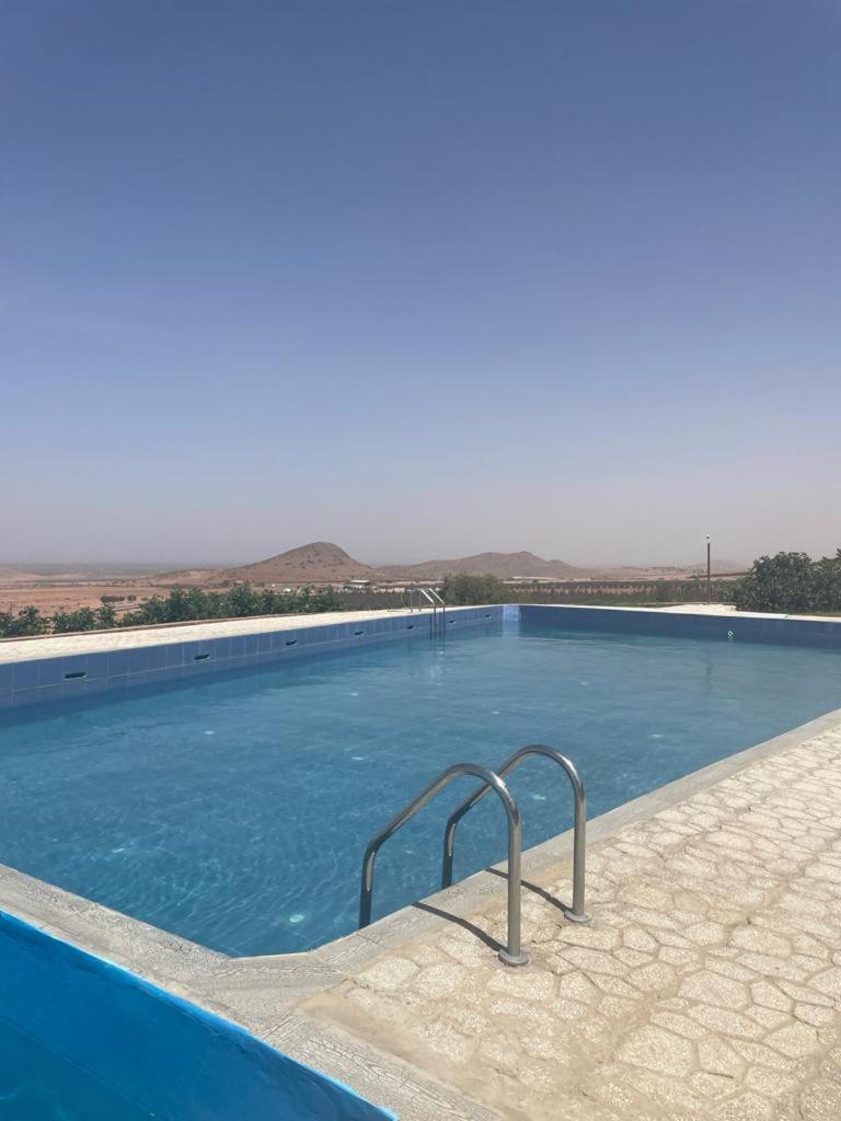 Maison d'Hôte - Le Beau Panorama Berkawe Exterior foto
